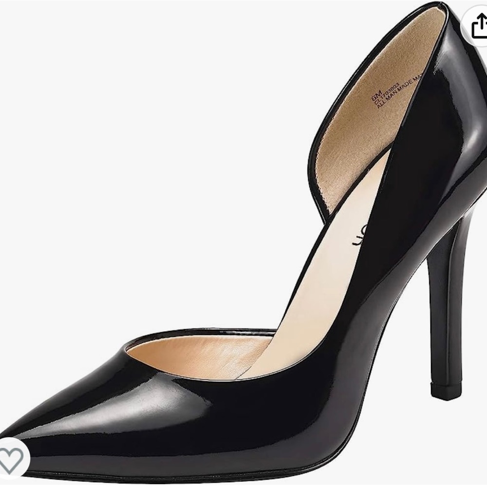 BNIB. Never worn. Black heels